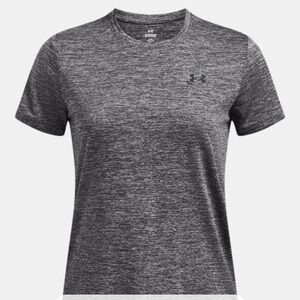 Under Armour Womens Workout shirt Loose Heatgear size medium